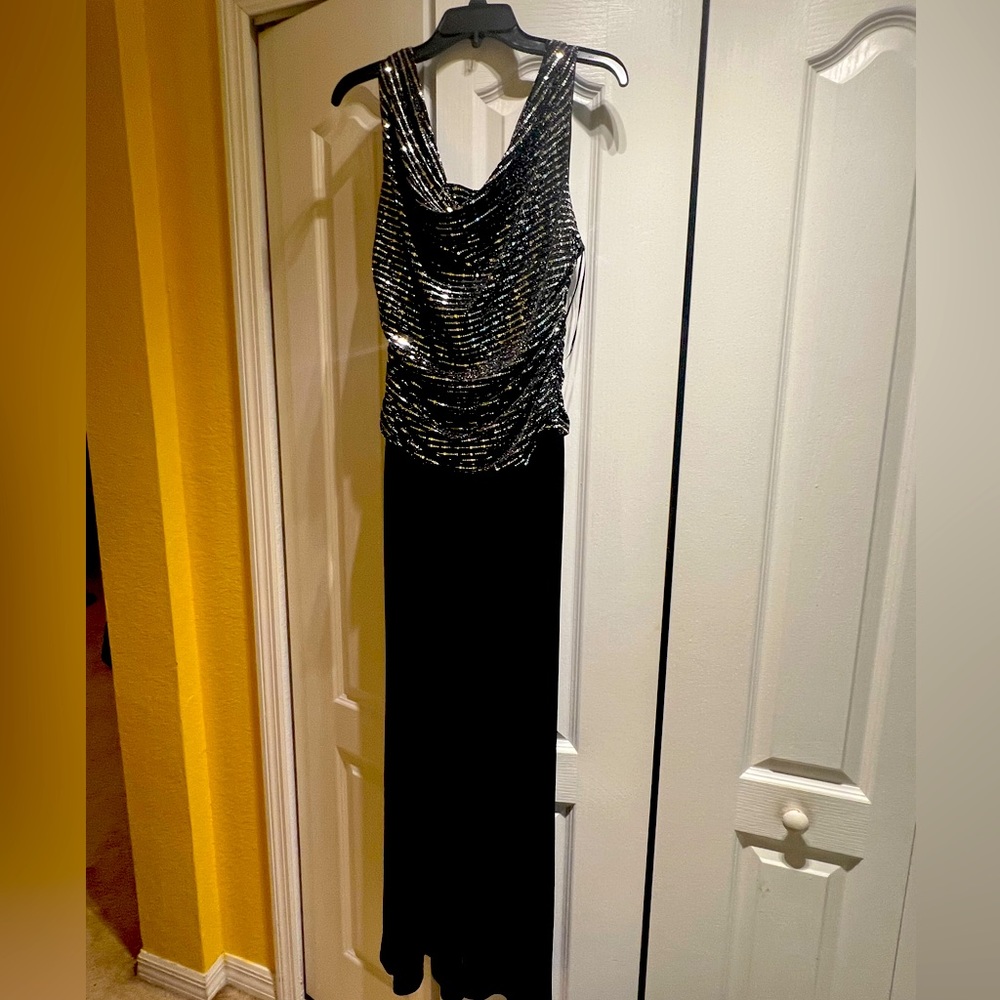 One piece jump suit with sequence top